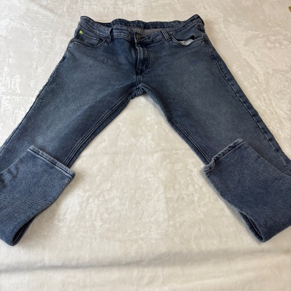 BOSS Hugo Boss Faded Blue Jeans Mens Size 38 x 31 Pants - Picture 1 of 12